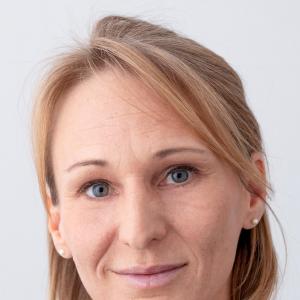 Anna Lederer 